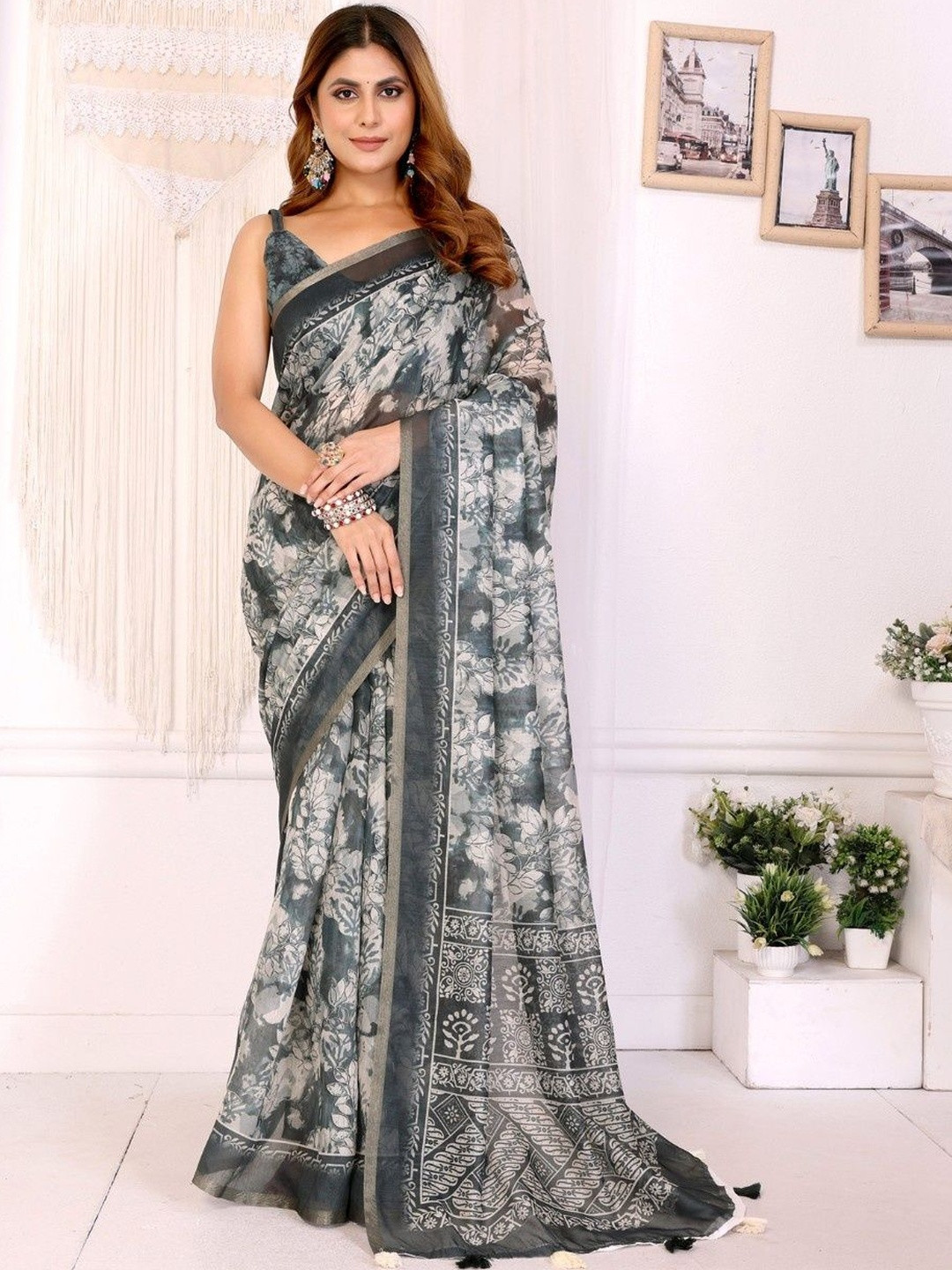 GOHILL ENTERPRISE Floral Printed Saree With Blouse Piece