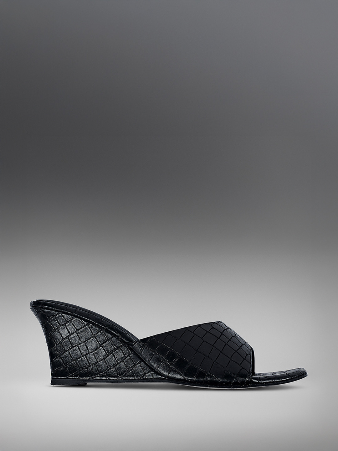 Lino Perros Croc Textured Wedge Heels