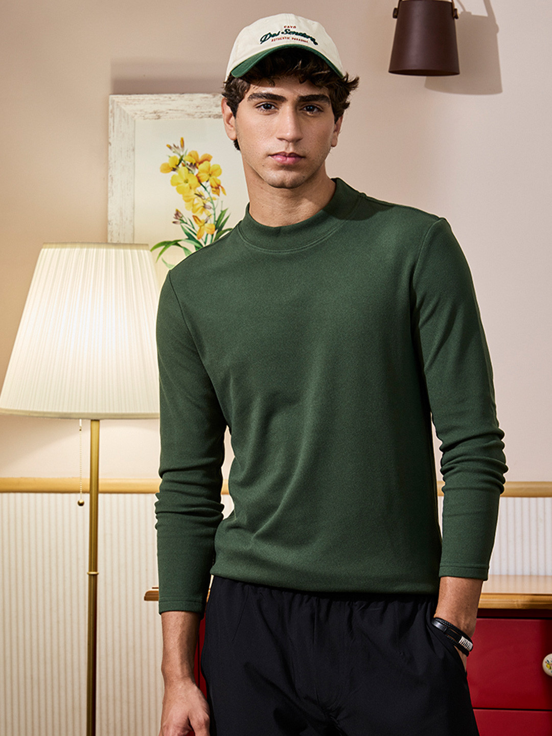 Snitch Men Snitch Dark Green Solid Sweaters