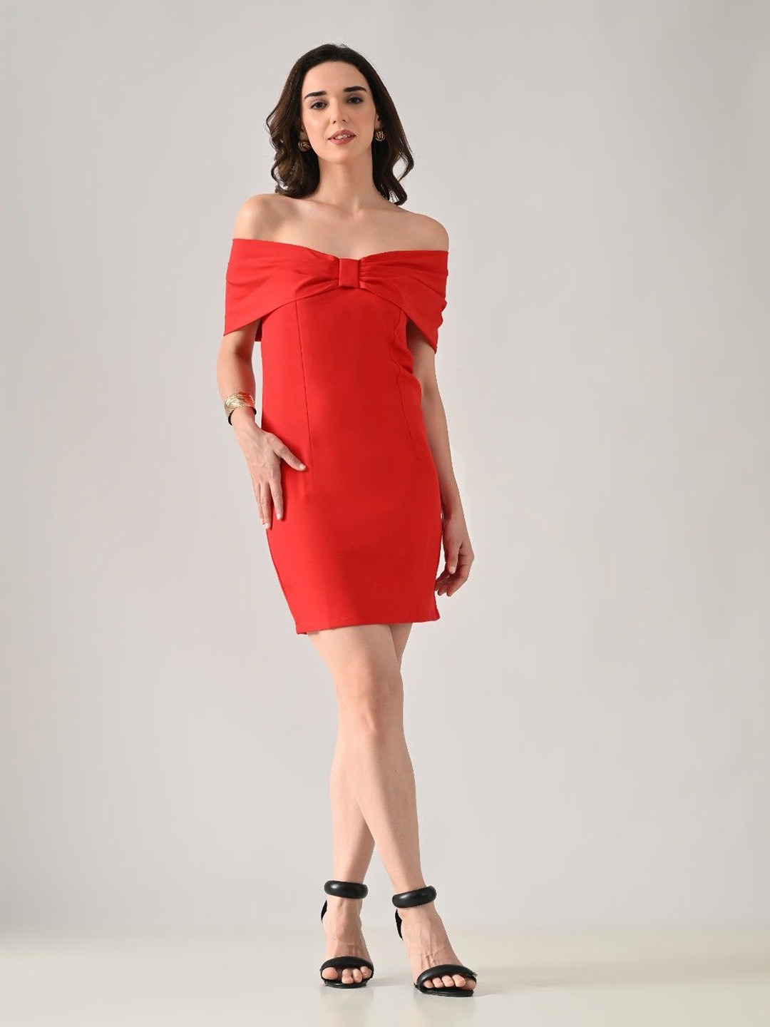 ANNY Women Solid Off-Shoulder Bodycon Mini Dress