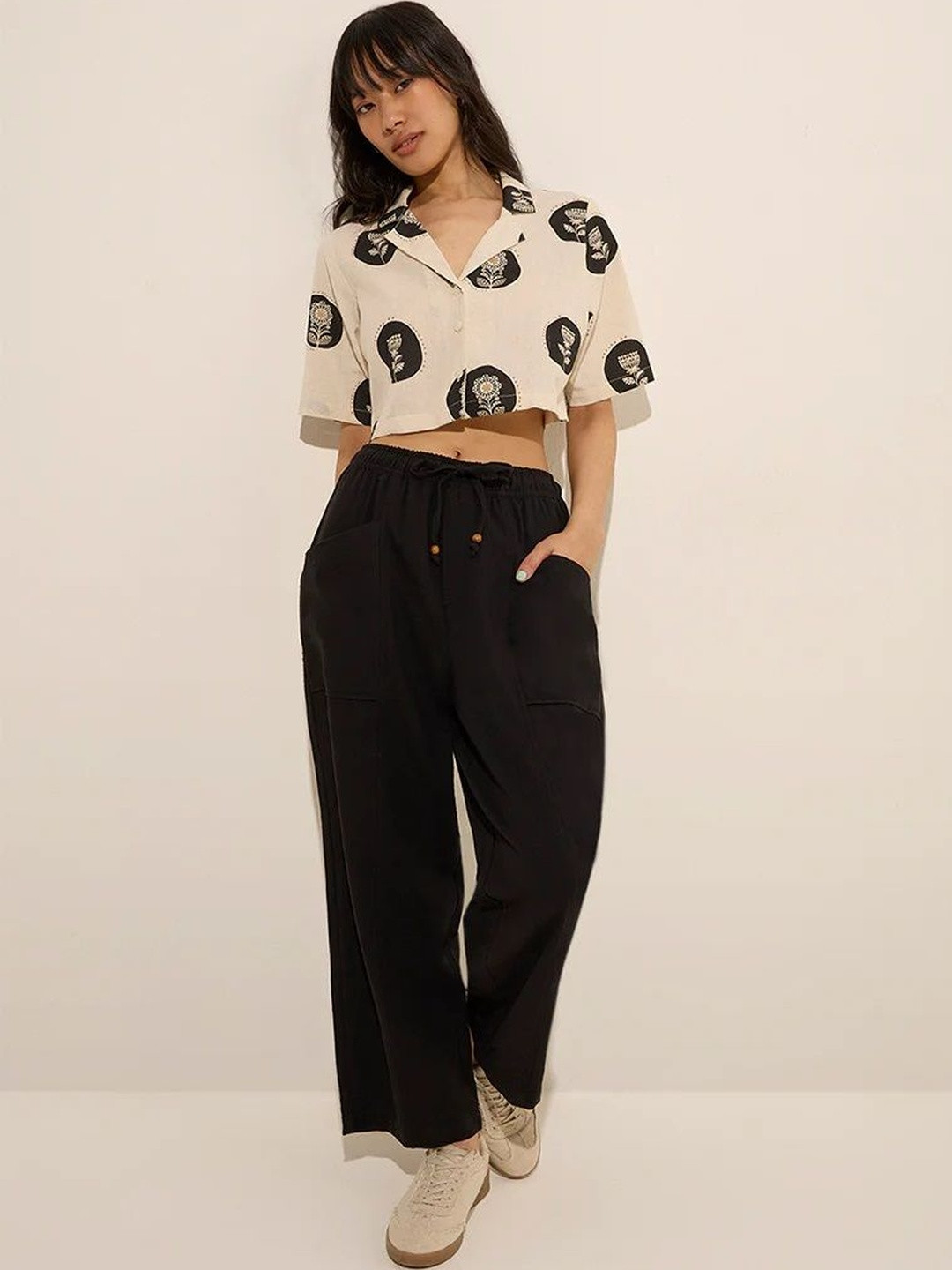 LERIYA FASHION Women Beige Viscose Rayon Solid Regular Fit Casual Shirts