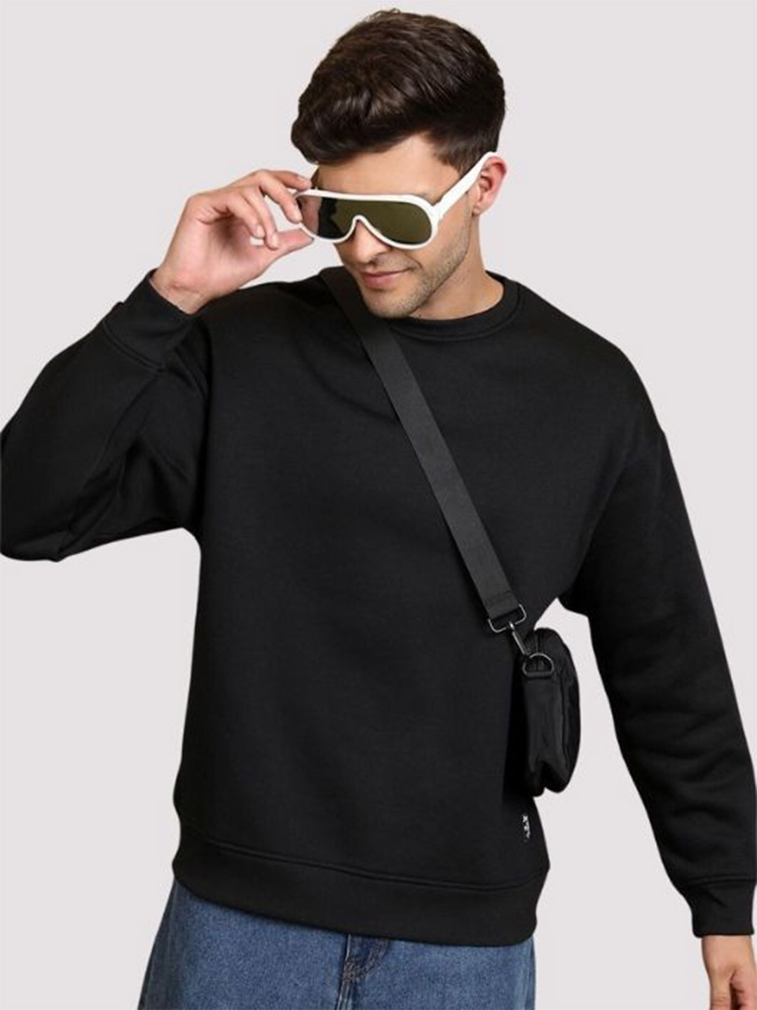 URBANICE Men Solid Long Sleeves Round Neck Sweatshirt