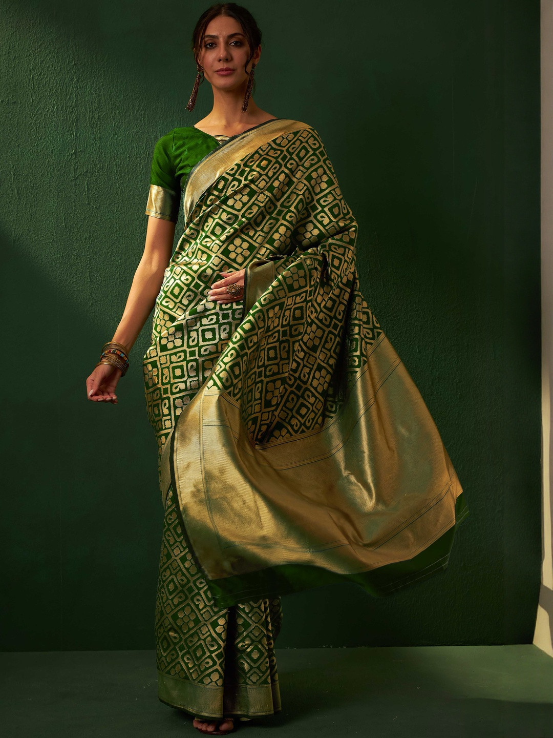 Desi Fusion Zari Art Silk Designer Saree