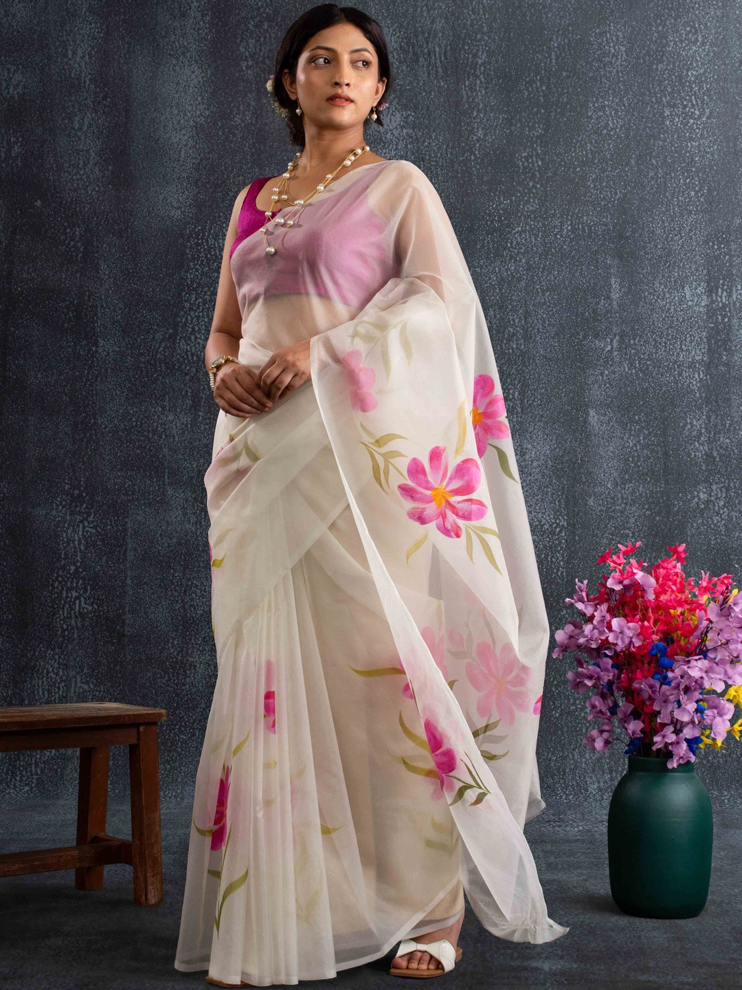 Magga Floral Printed Organza Saree