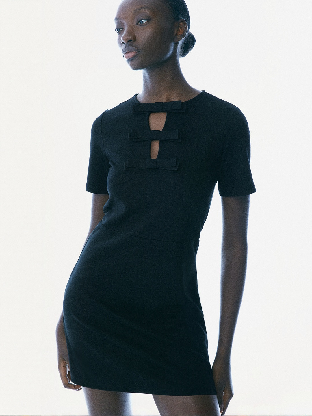 H&M Bow-Detail Jersey Dress