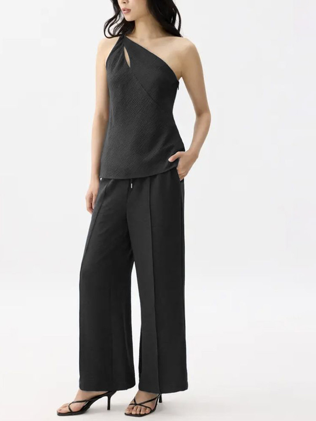 LULU & SKY Sleeveless One-Shoulder Top With Trouser