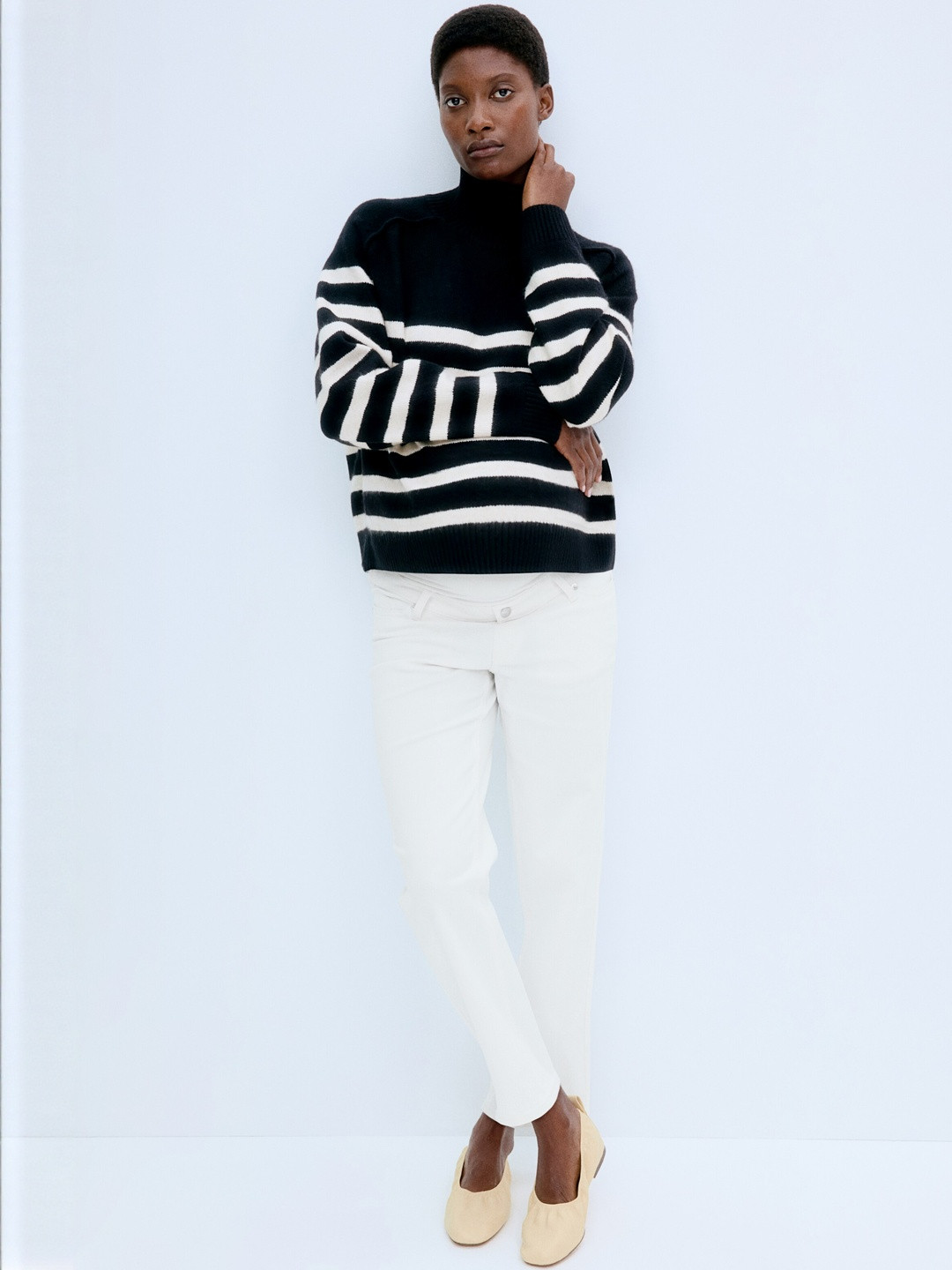 H&M MAMA Straight Ankle Jeans