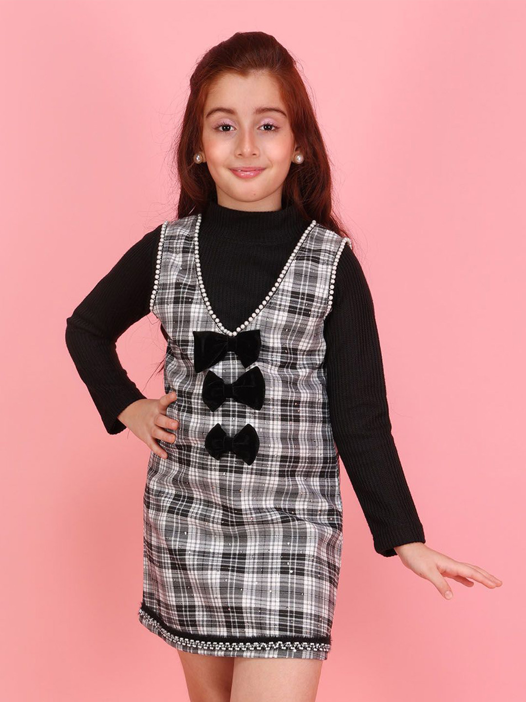 CUTECUMBER Girls Checked Printed Pearl Embellishments Bow Sheath Dress