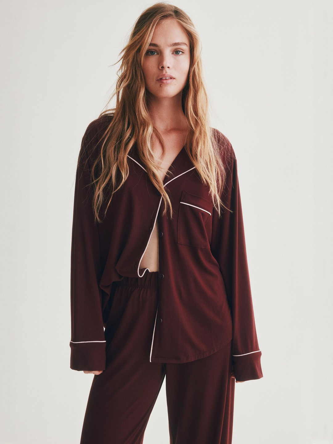 H&M Women Solid Night suits