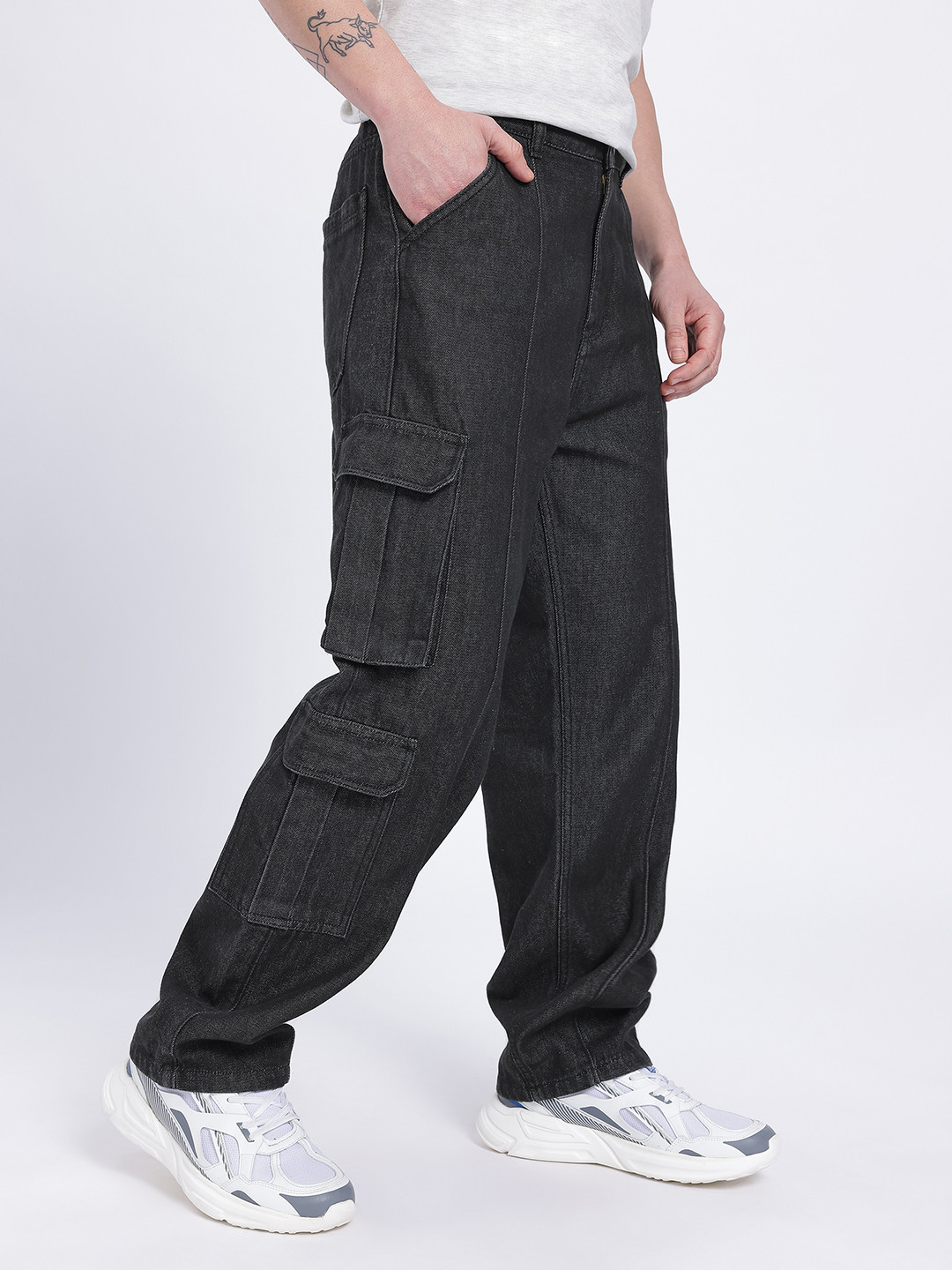 glitchez Men Mid-Rise Relaxed Fit Dark Shade Cargo Style Jeans