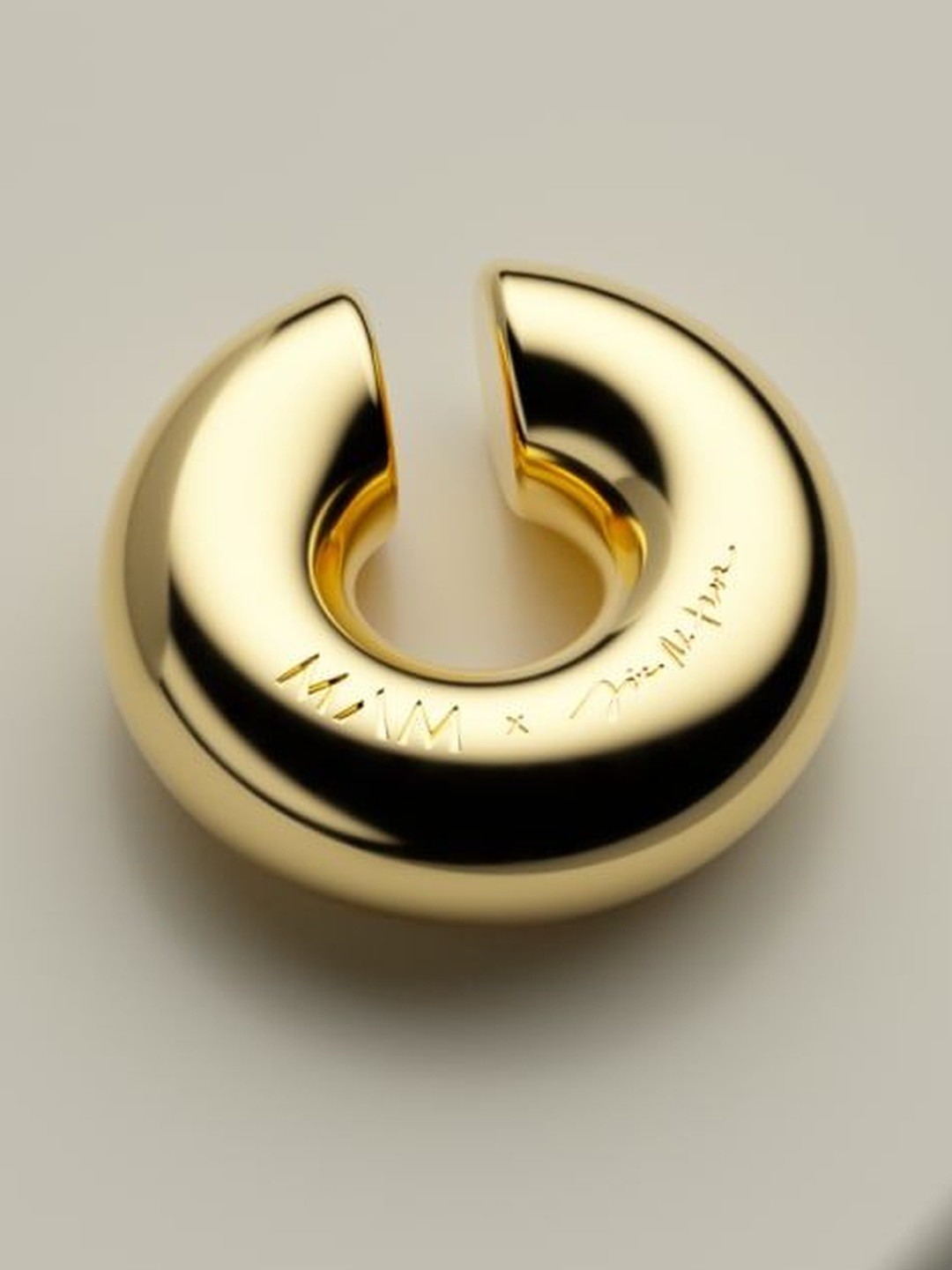 MAM Originals Circular Shaped Ear Cuff