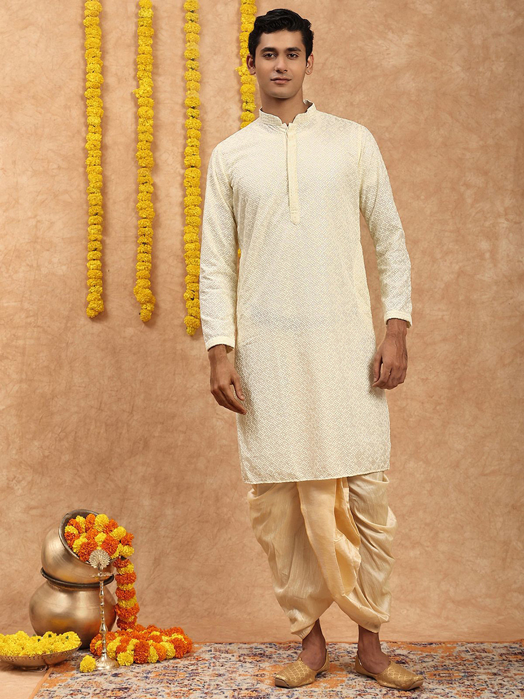 SOURAGYA Ethnic Motifs Embroidered Thread Work Mandarin Collar Cotton Kurta