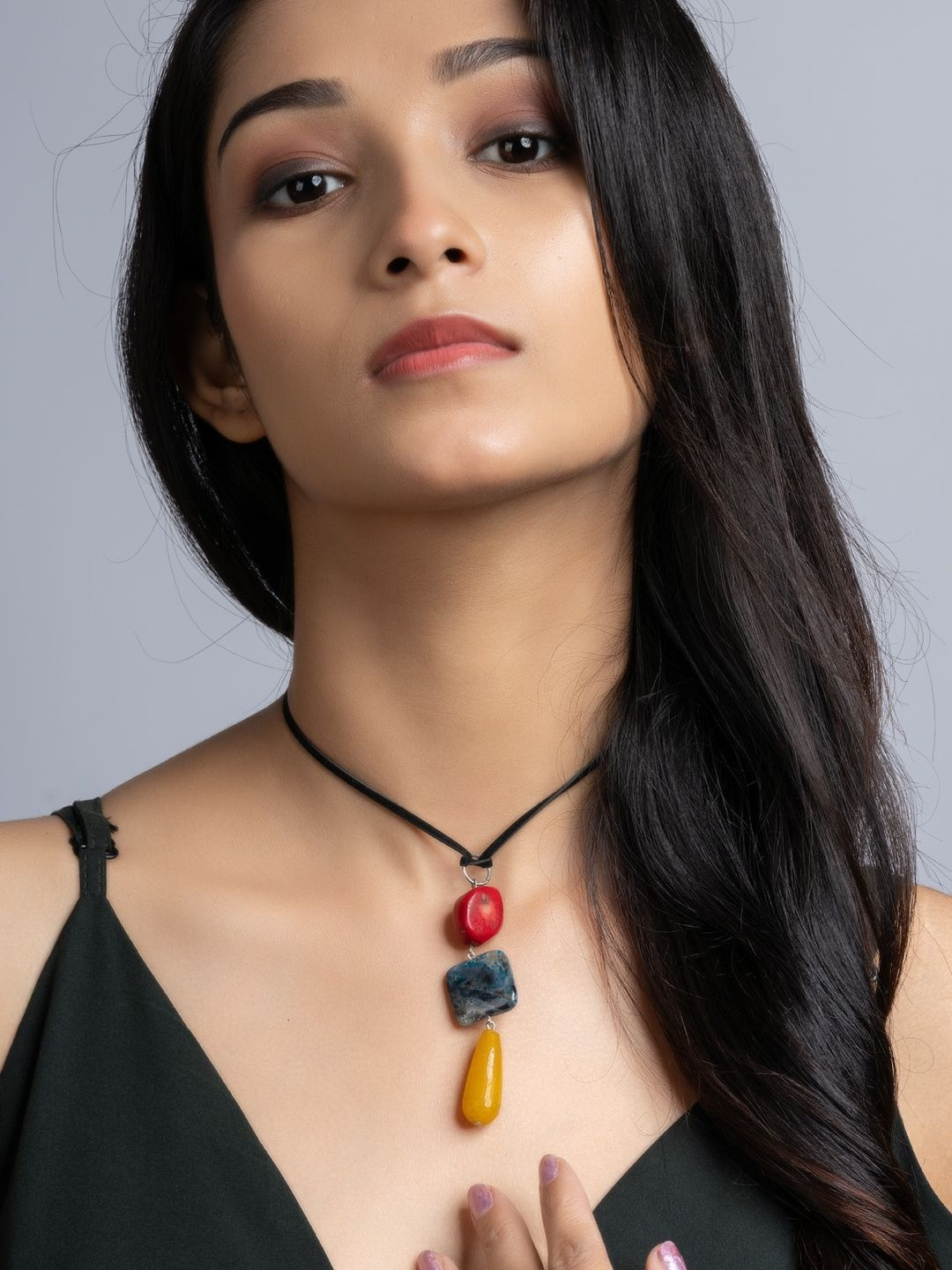 Look and Adorn Women Drop Stones Beaded Handcrafted Black Thread Necklace