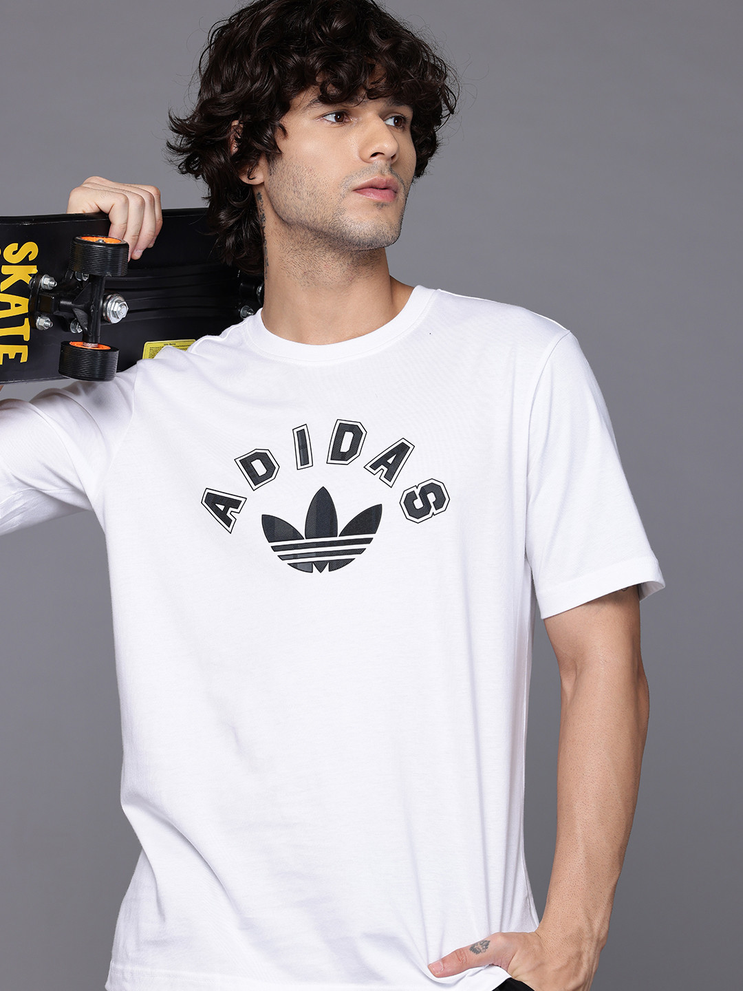 ADIDAS Originals Graphic Brand Logo Printed Pure Cotton T-shirt