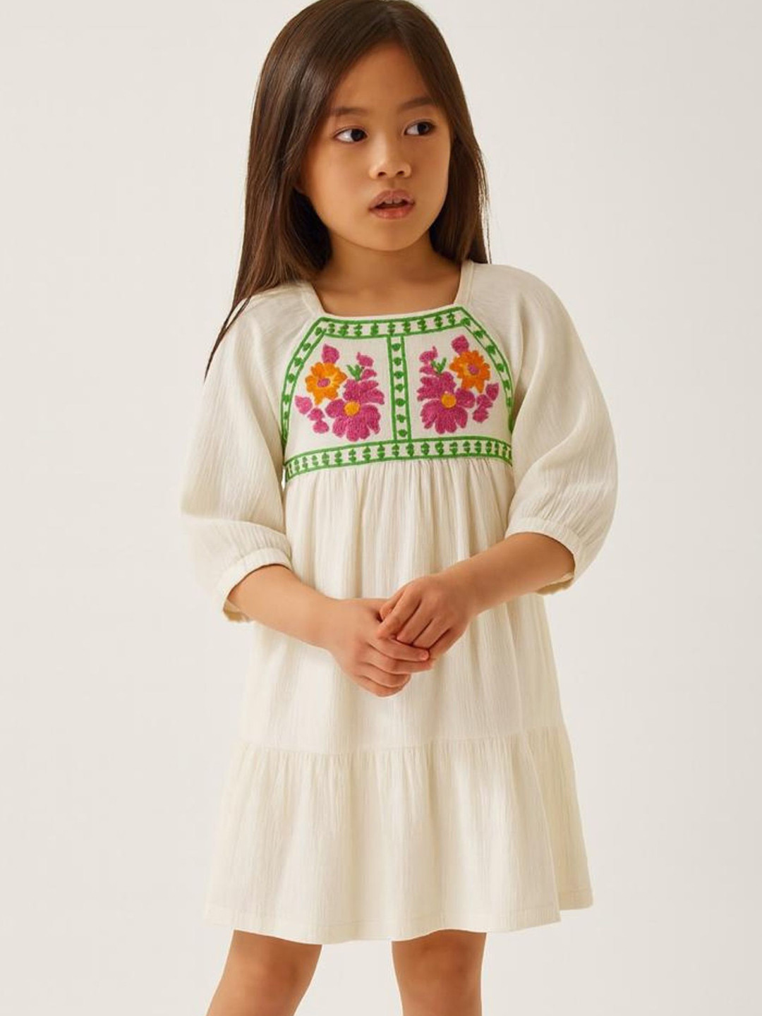Le Nino Girls Solid Embroidered Gathered or Pleated A-Line Knee Length Dress