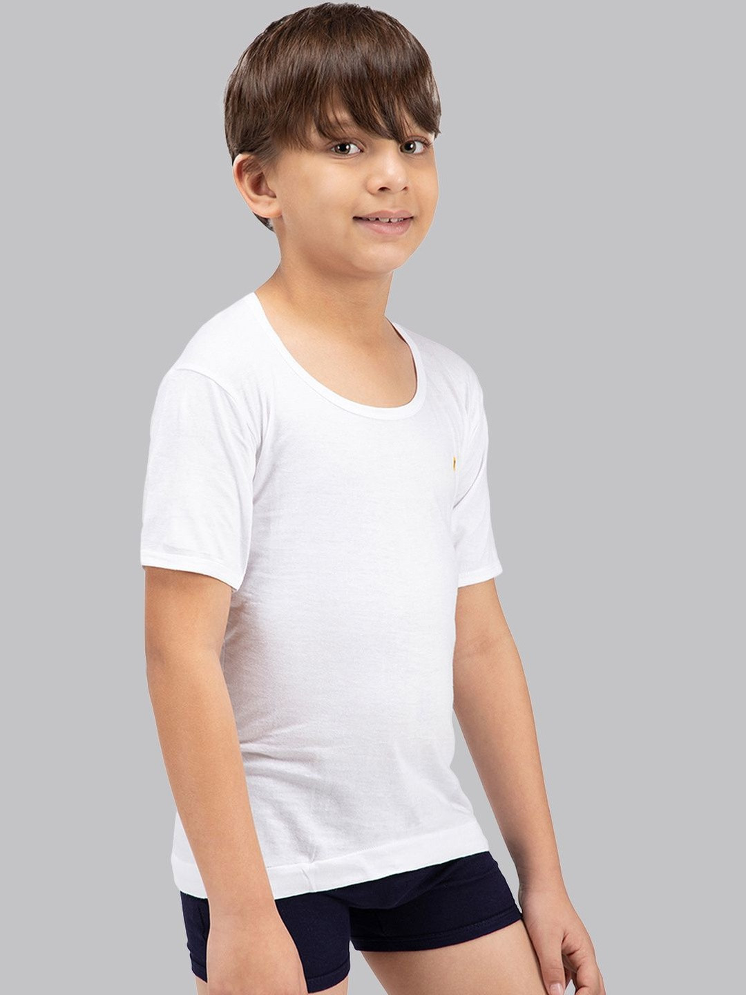 Amul Comfy Boy Pack Of 4 Cotton Round Neck Short Sleeves Plain Innerwear Vests
