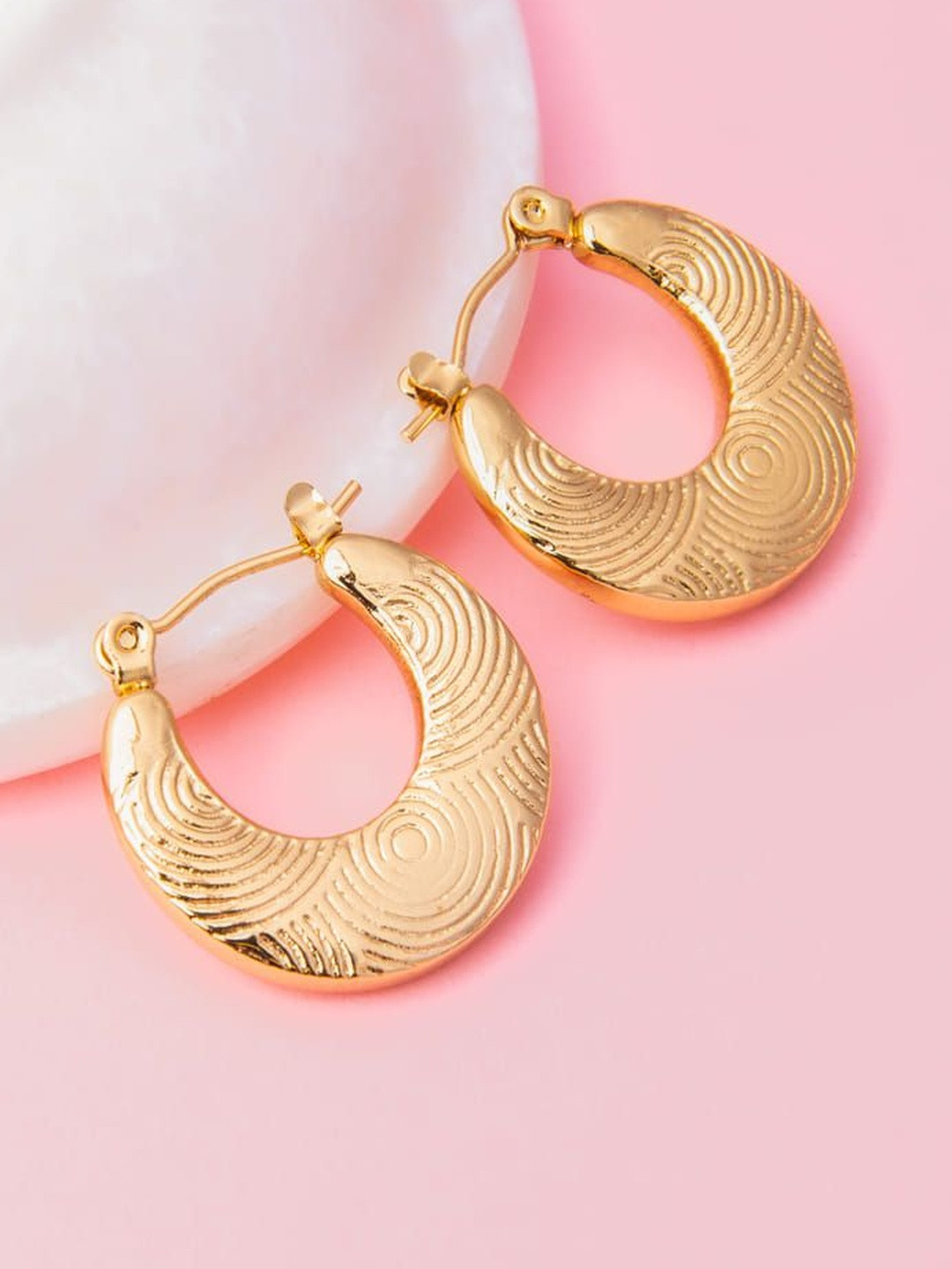 Zoki Thursday Anti-Tarnish Geometric Hoop Earrings