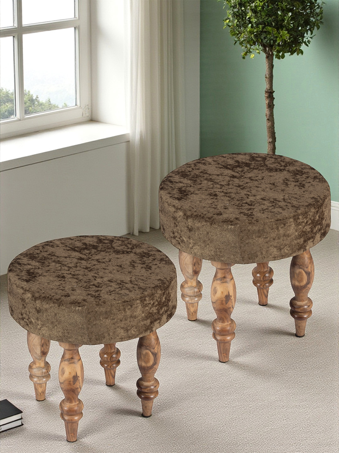 Ikiriya Sheesham Wood Round Set Of 2 Stools In Green Sparkle Velvet Upholstery