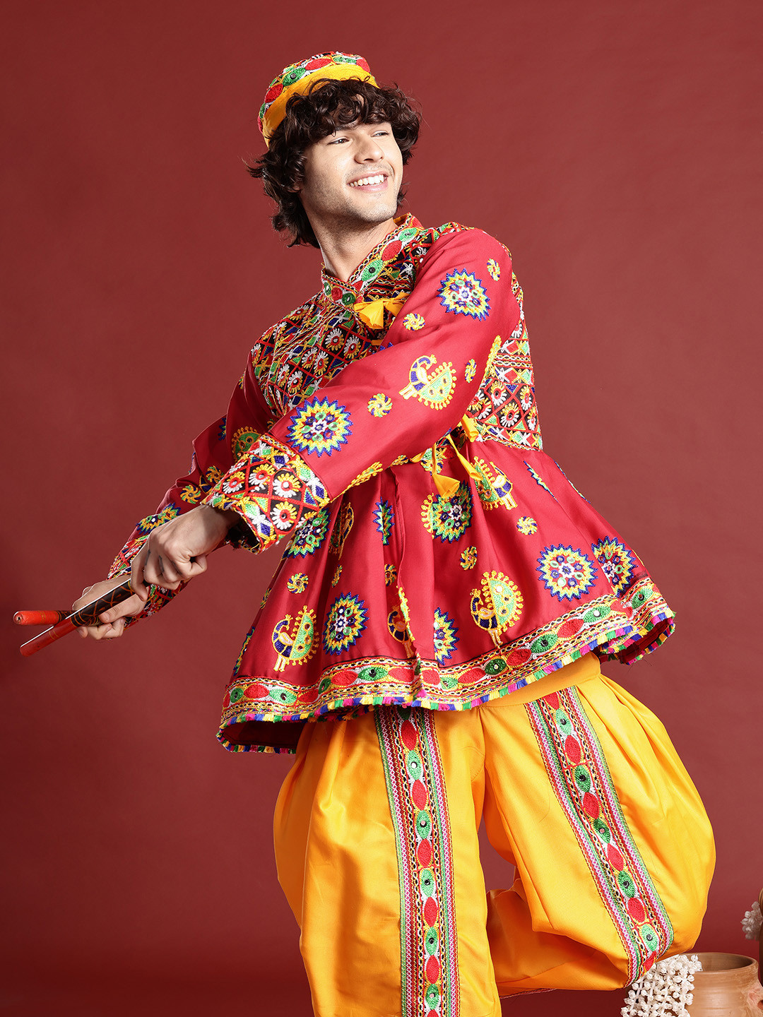 PulseIQ Men Ethnic Motifs Embroidered Pleated Mirror Work Kediya Set with Cap & Dandiya