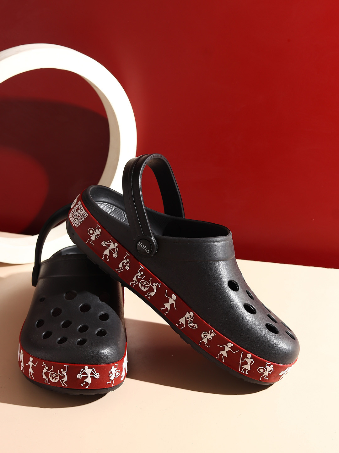 yoho Women Hacker Clog 003  Lightweight & Waterproof Warli Art Clogs