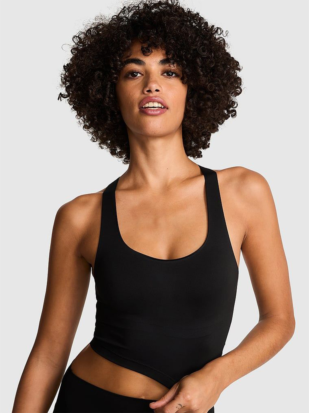 Victoria's Secret Relay Criss-Cross Medium Coverage Workout Bra