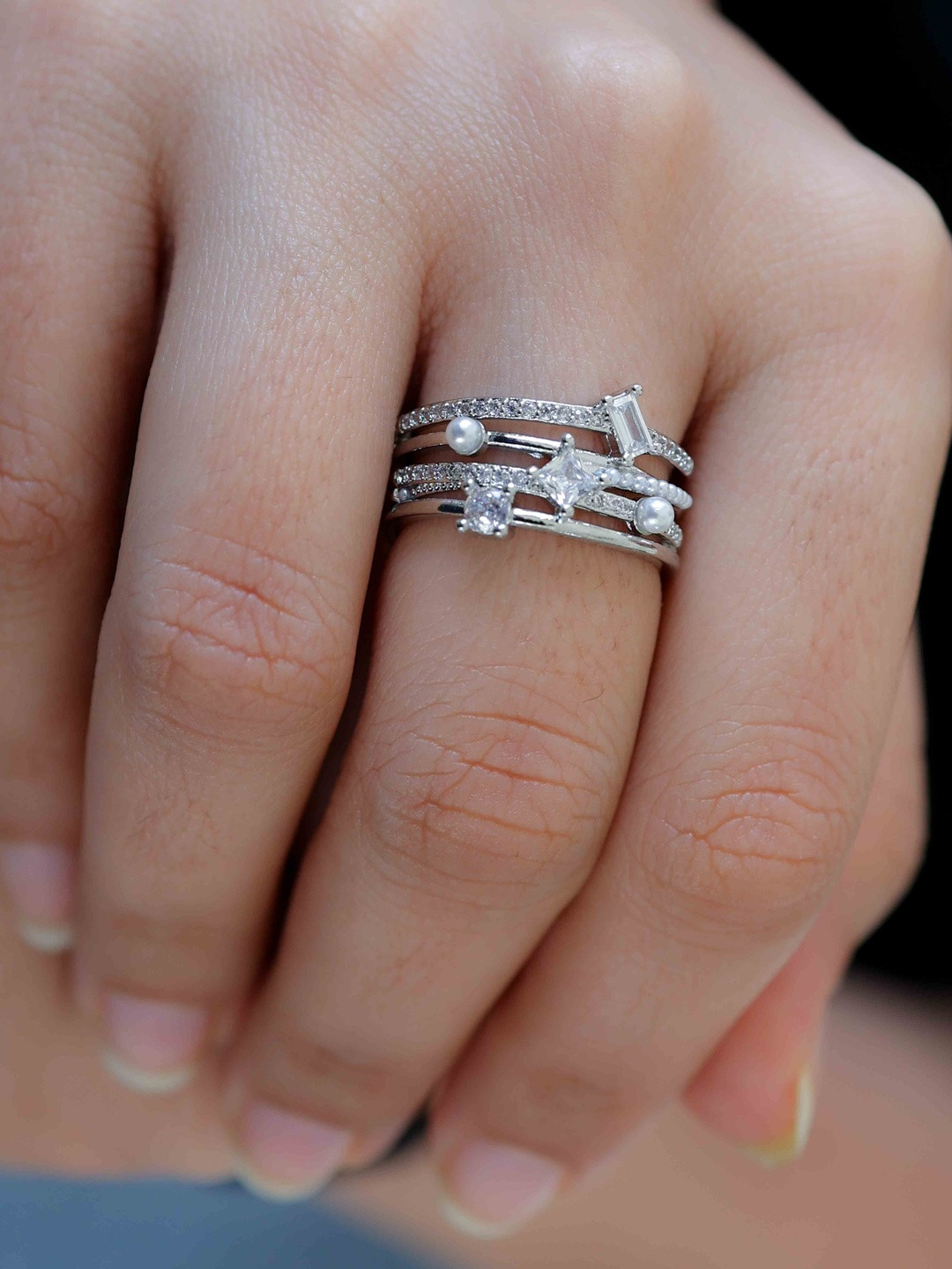 LOLO LePA Crystal Multi-Band Chella Ring