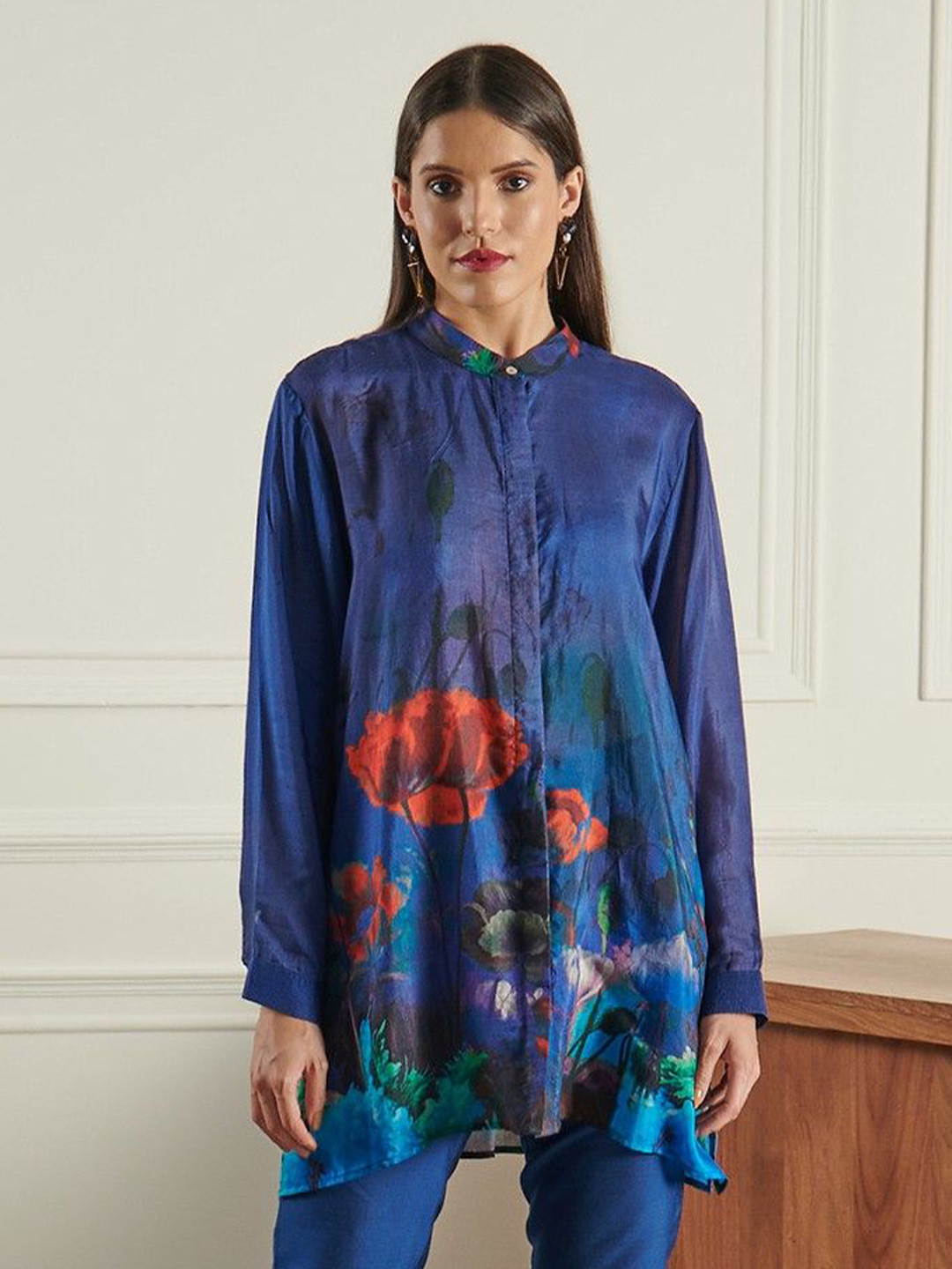 CHIQUE Women Floral Printed Band Collar Casual Shirt