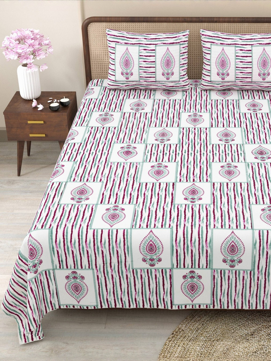 Myntra Elegant Homes Green Cotton Floral 180 GSM King Size Bedsheets With 2 pillow Cover