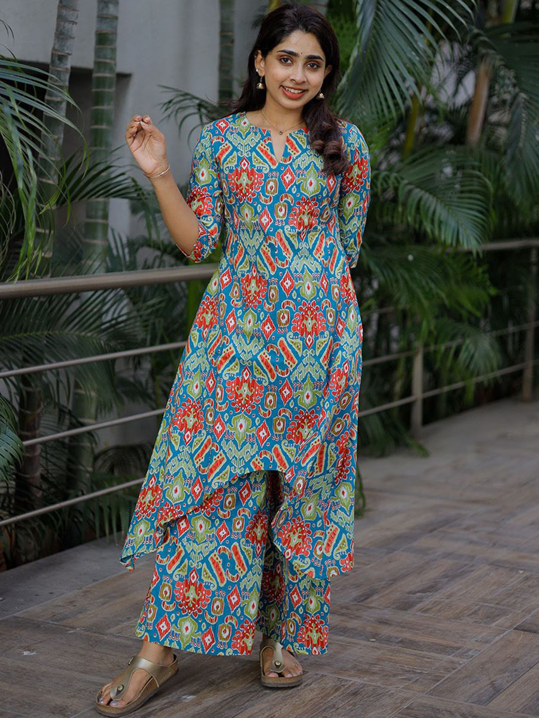Vastara the Label Abstract Printed V-Neck Organic Cotton Tunic With Palazzos Co-Ords