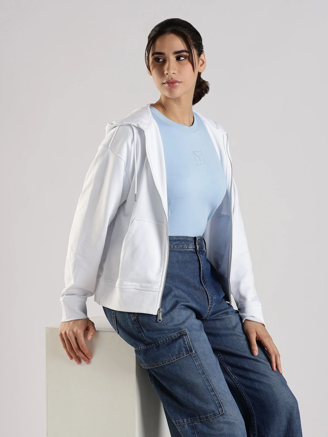 Calvin Klein Jeans Women Sold Hooded Neck Full Sleeve Sweater