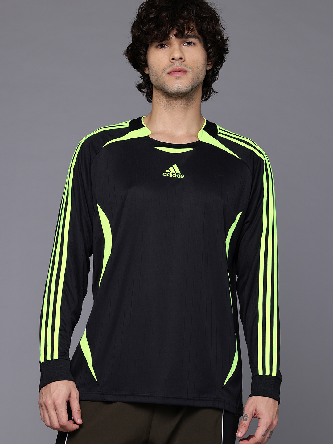 ADIDAS Originals 3Stripes Brand Logo Printed Loose Fit T-shirt