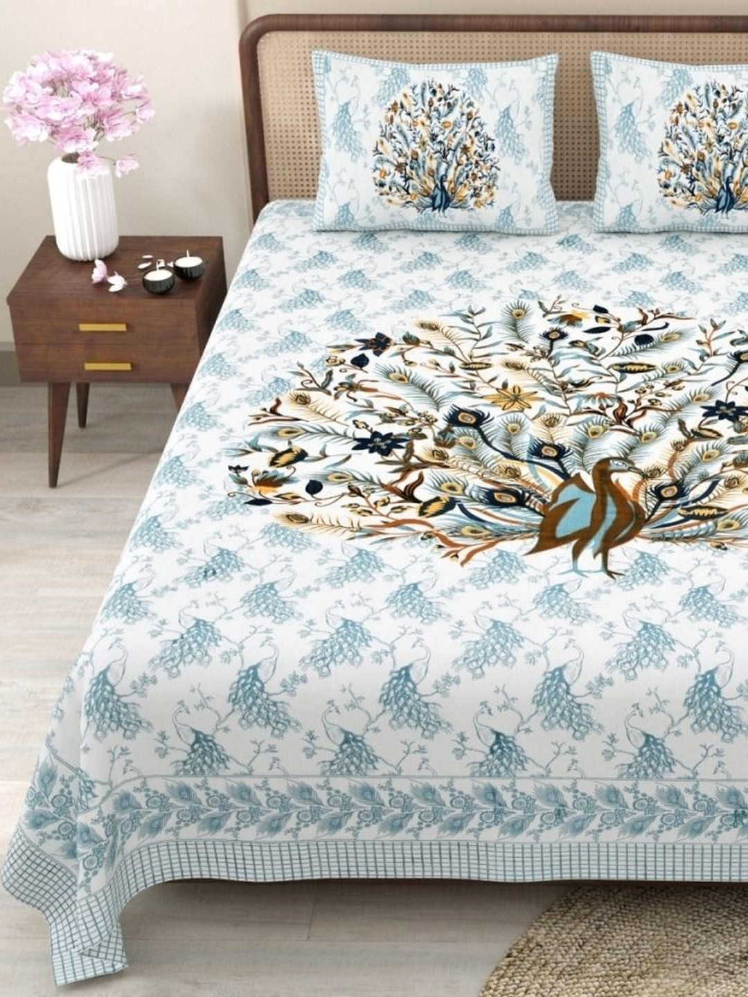 Myntra Elegant Homes Peacock Printed 180 TC King Size Bedsheets With Pillow Covers