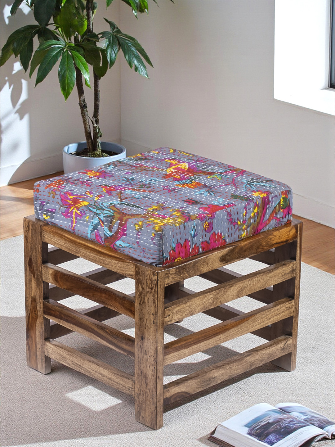 Ikiriya Rosewood Square Stool In Teak Finish With Grey Brid Print Kantha Cushion