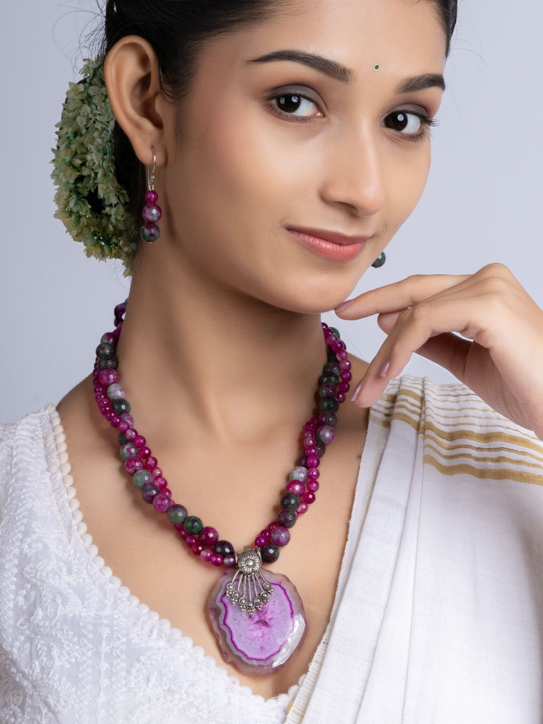 Look and Adorn Women Onyx Oxidized Silver Necklace With Earrings
