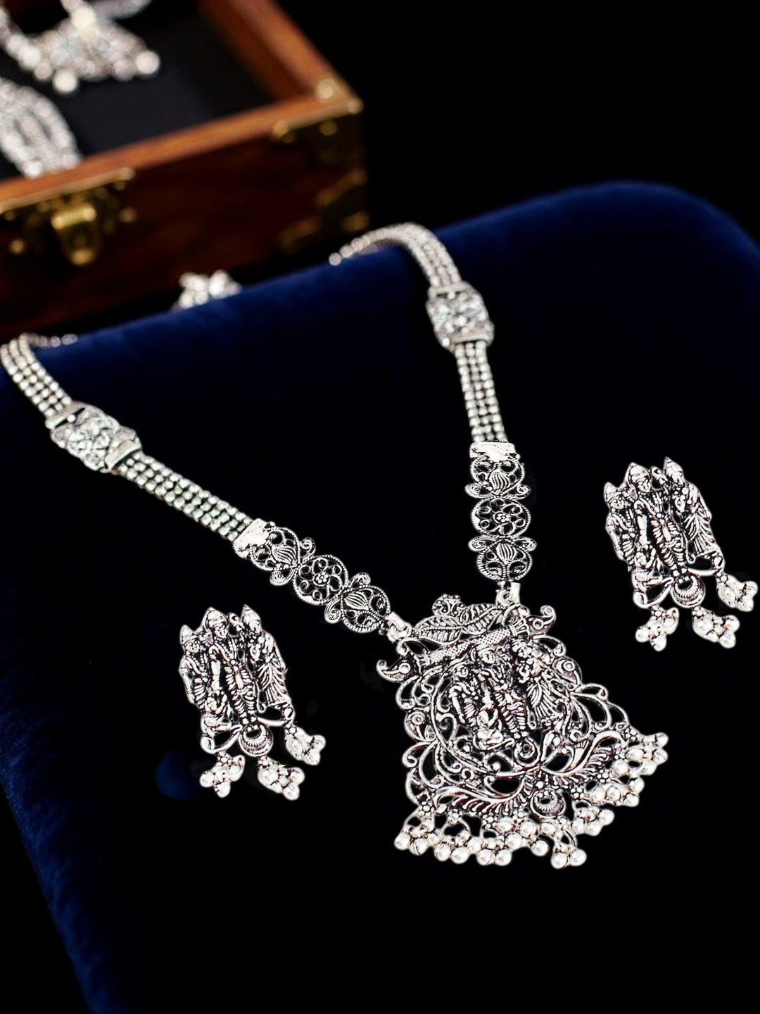 LUCKY JEWELLERY Silver Ghunghroo Beaded Ram Darbar Temple Oxidised Necklace & Earrings