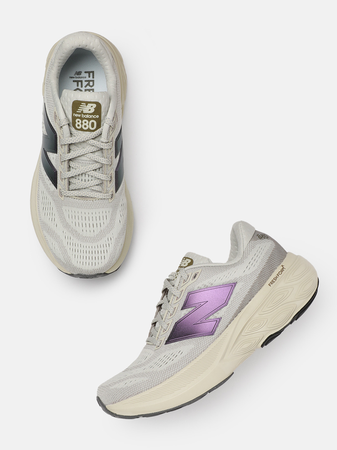 New Balance Women 880 Running Shoes