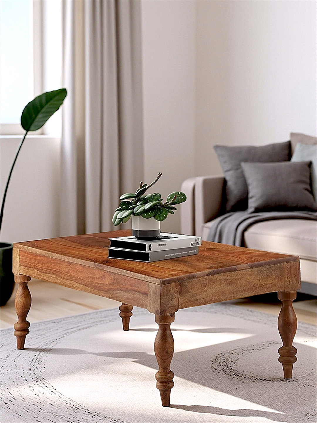 Ikiriya Sheesham Wood Traditional Coffee Table In Natural Teak Finish