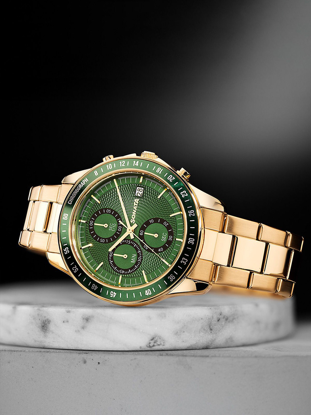 Sonata Men Chronos Quartz Green Round Dial Watch - 77187KM06