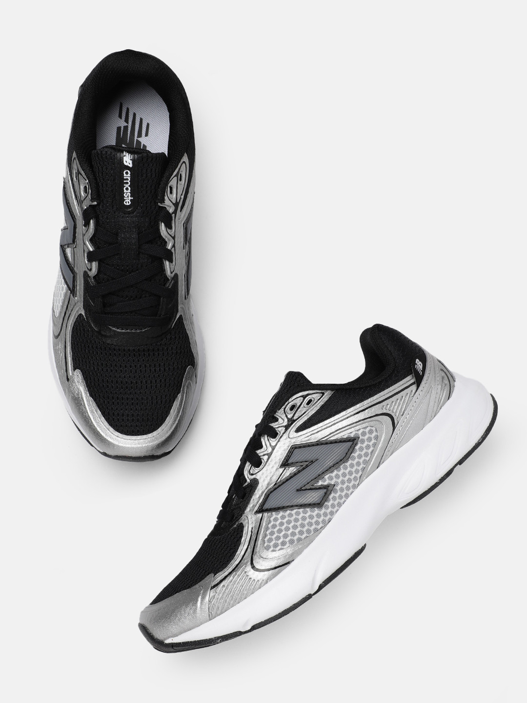 New Balance Men AMASTE Fresh Foam Running Shoes