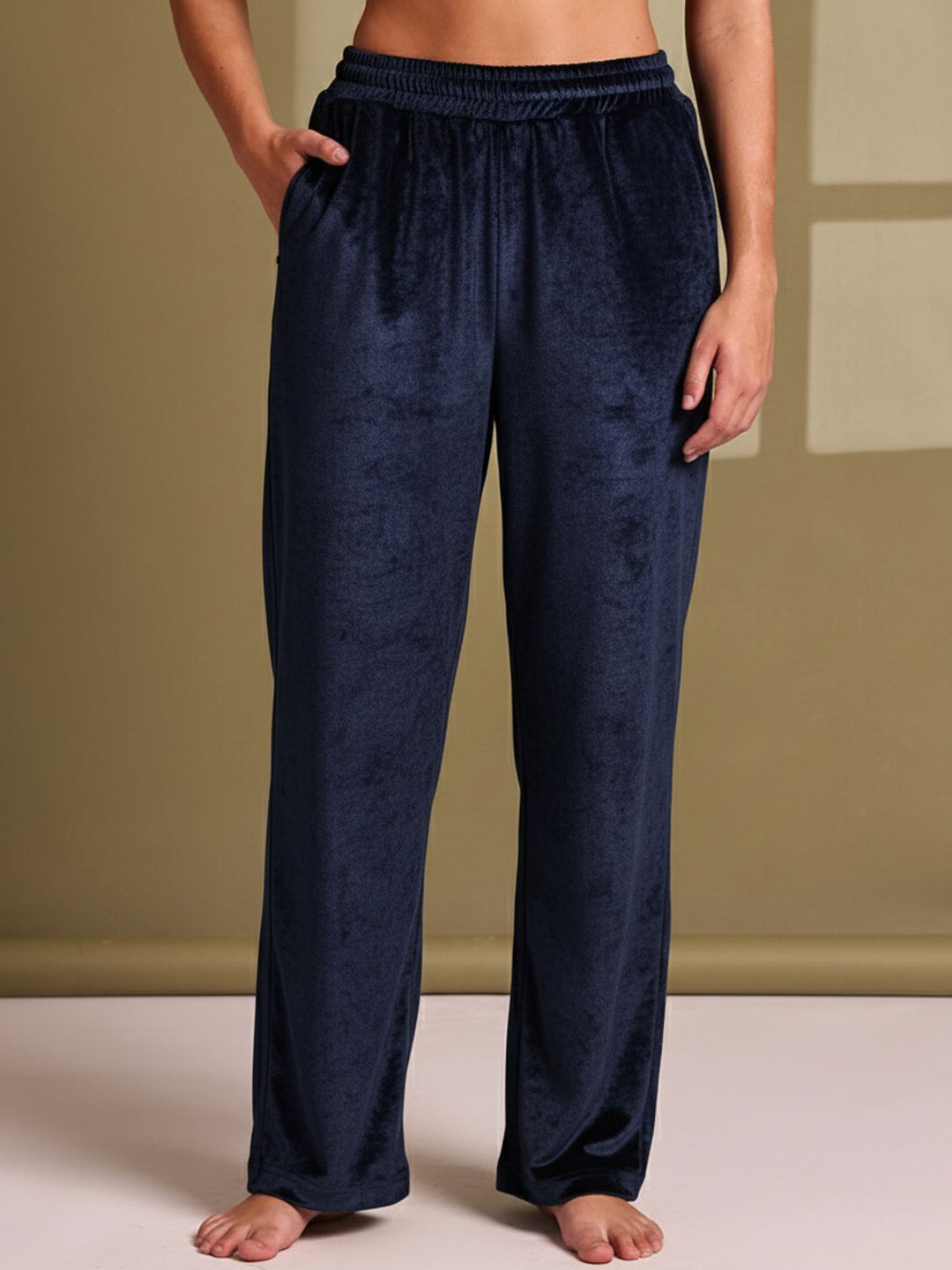 TAG 7 Women Mid Rise Straight Lounge Pants
