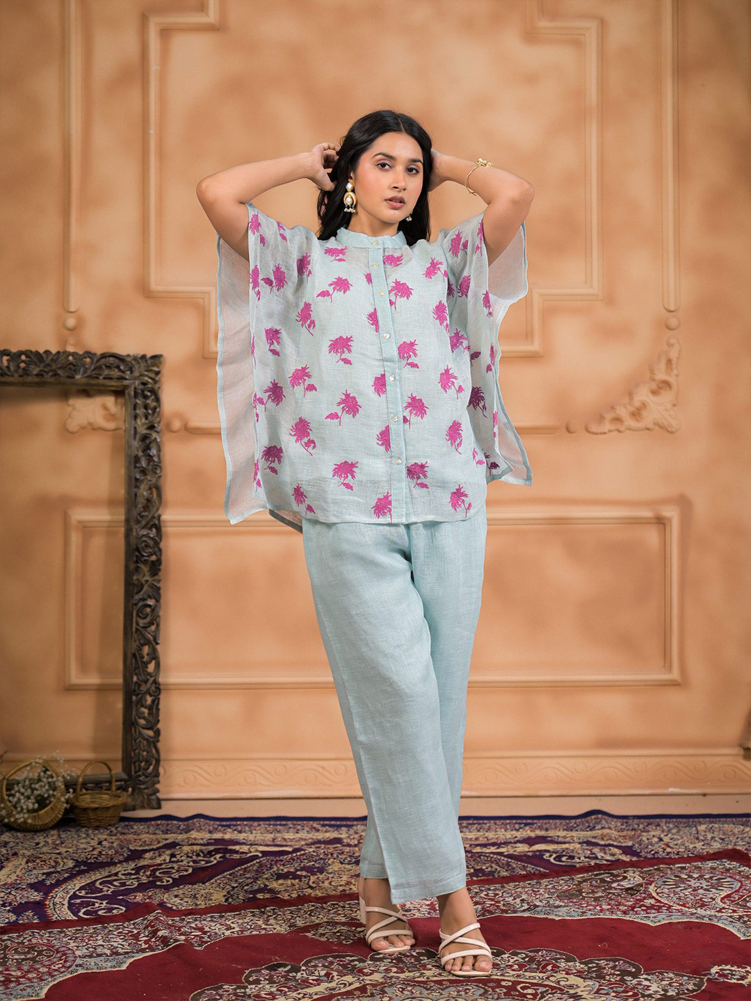 ZARI Women Floral Embroidered Cotton Kaftan Kurti with Trouser