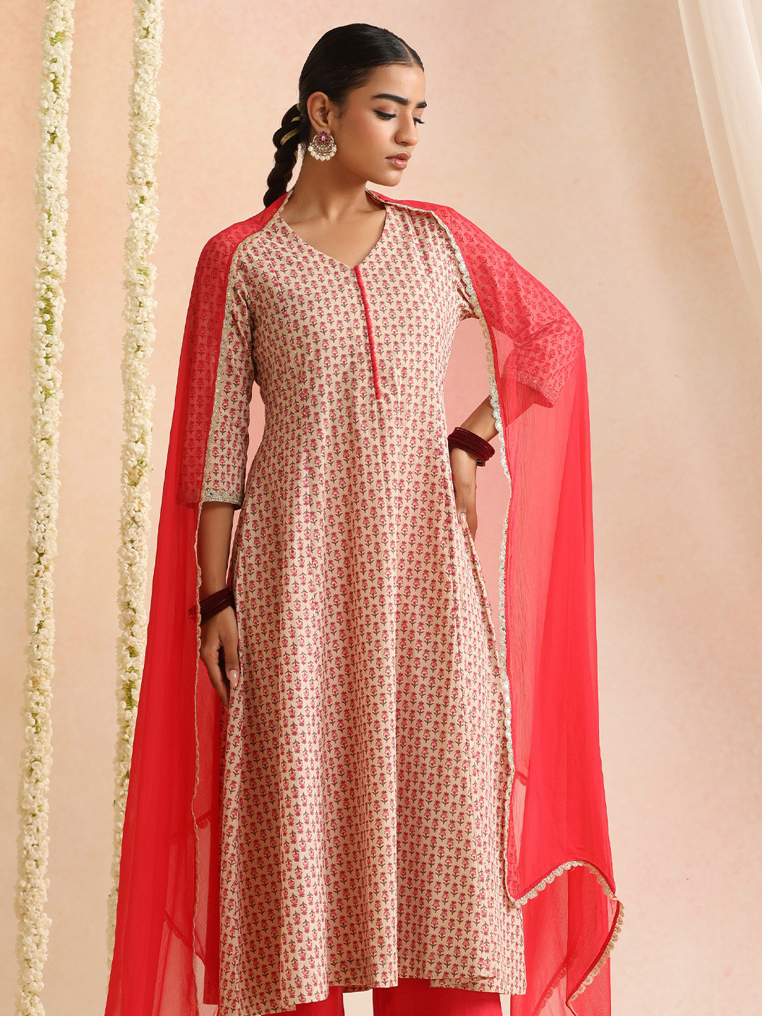 Khushal K Women Ethnic Motifs Printed Pure Cotton Kurta & Trouser With Dupatta