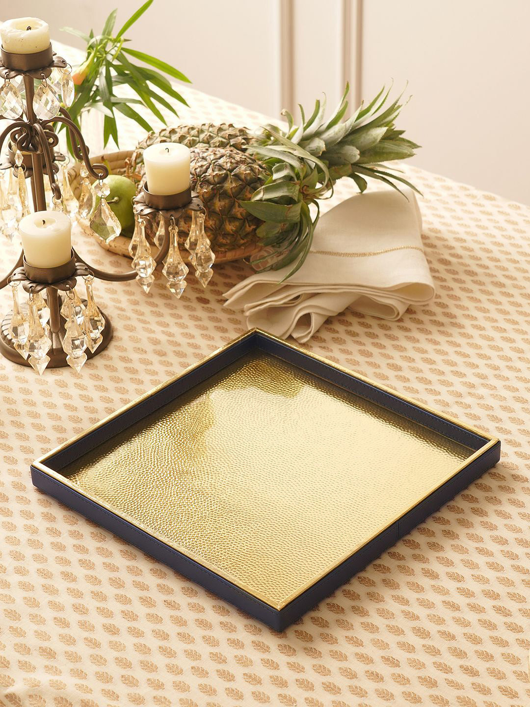 Pure Home and Living Blue & Gold-Toned Faux Leather Square Food Platter