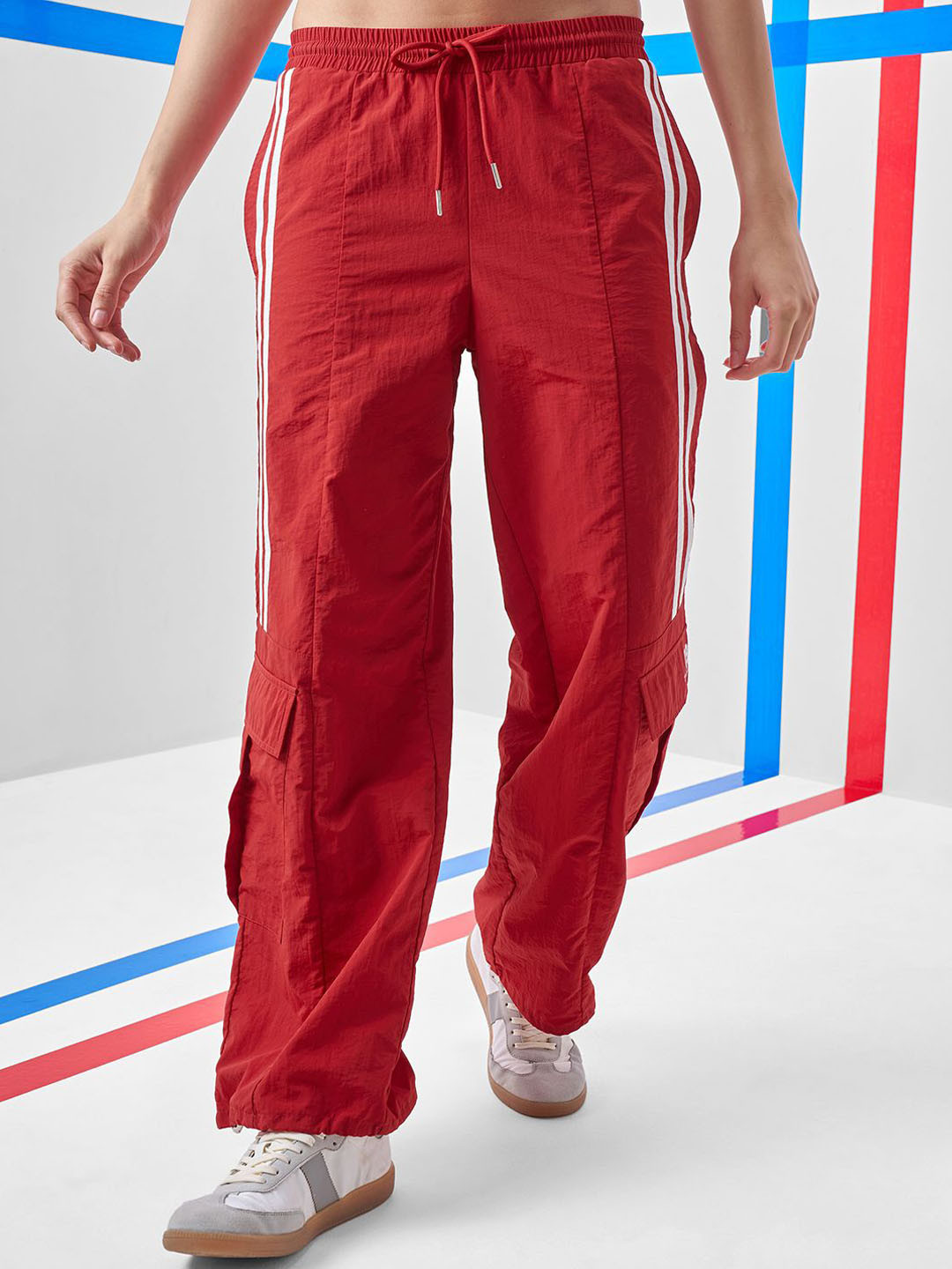 Street By Tokyo Talkies Women Side Stripes Mid Rise Cargos Track Pants