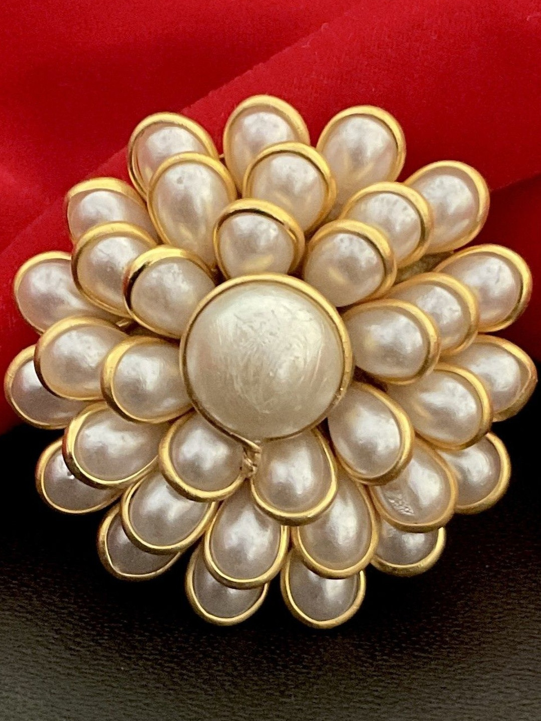 MOHATI Women Gold-Plated Gomathi Pacchi Handcrafted Artificial Beads Finger Ring