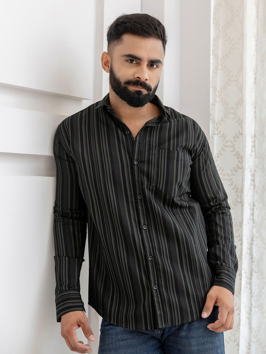 Pjyot by surhi Men Relaxed Fit Vertical Striped Spread Collar Cotton Casual Shirt