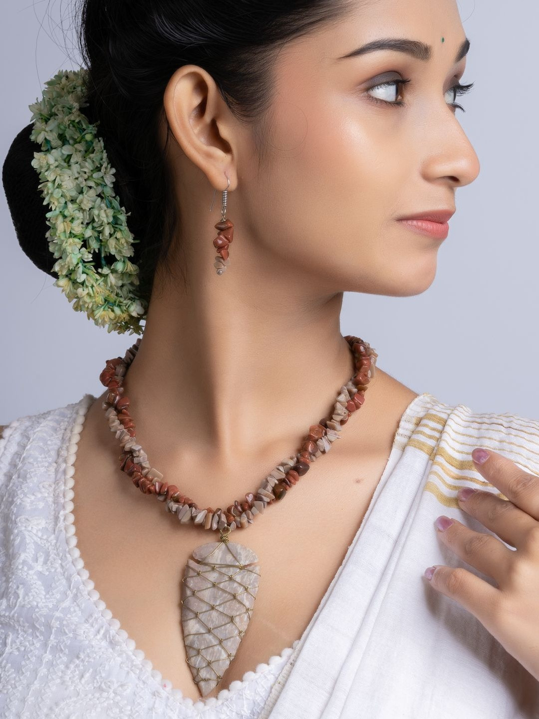 Look and Adorn Onyx German Silver Jewellery Set