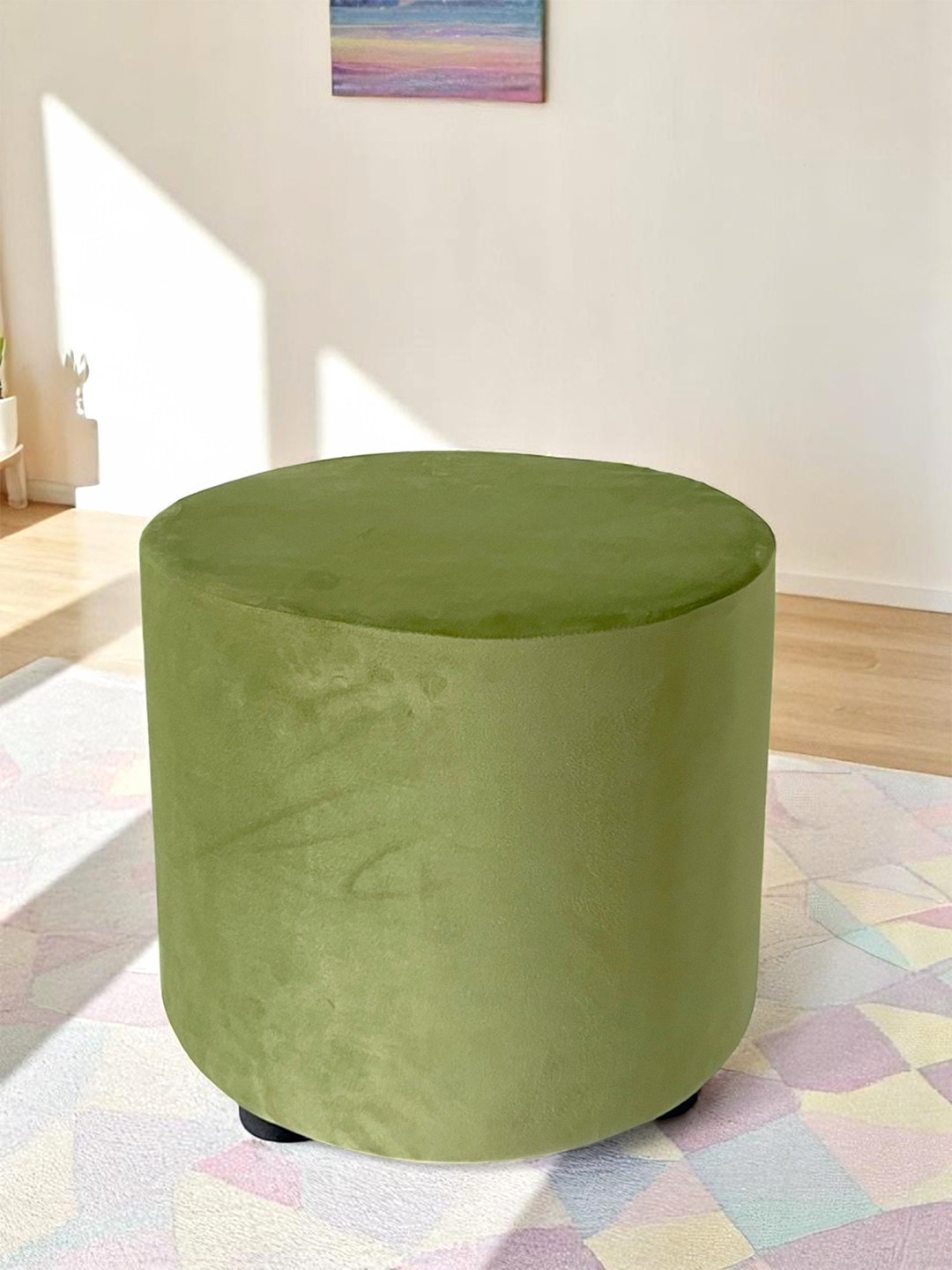 Ikiriya Lisbon Solid Wood Contemporary Round Pouffee In Pear Green Velvet Upholstery
