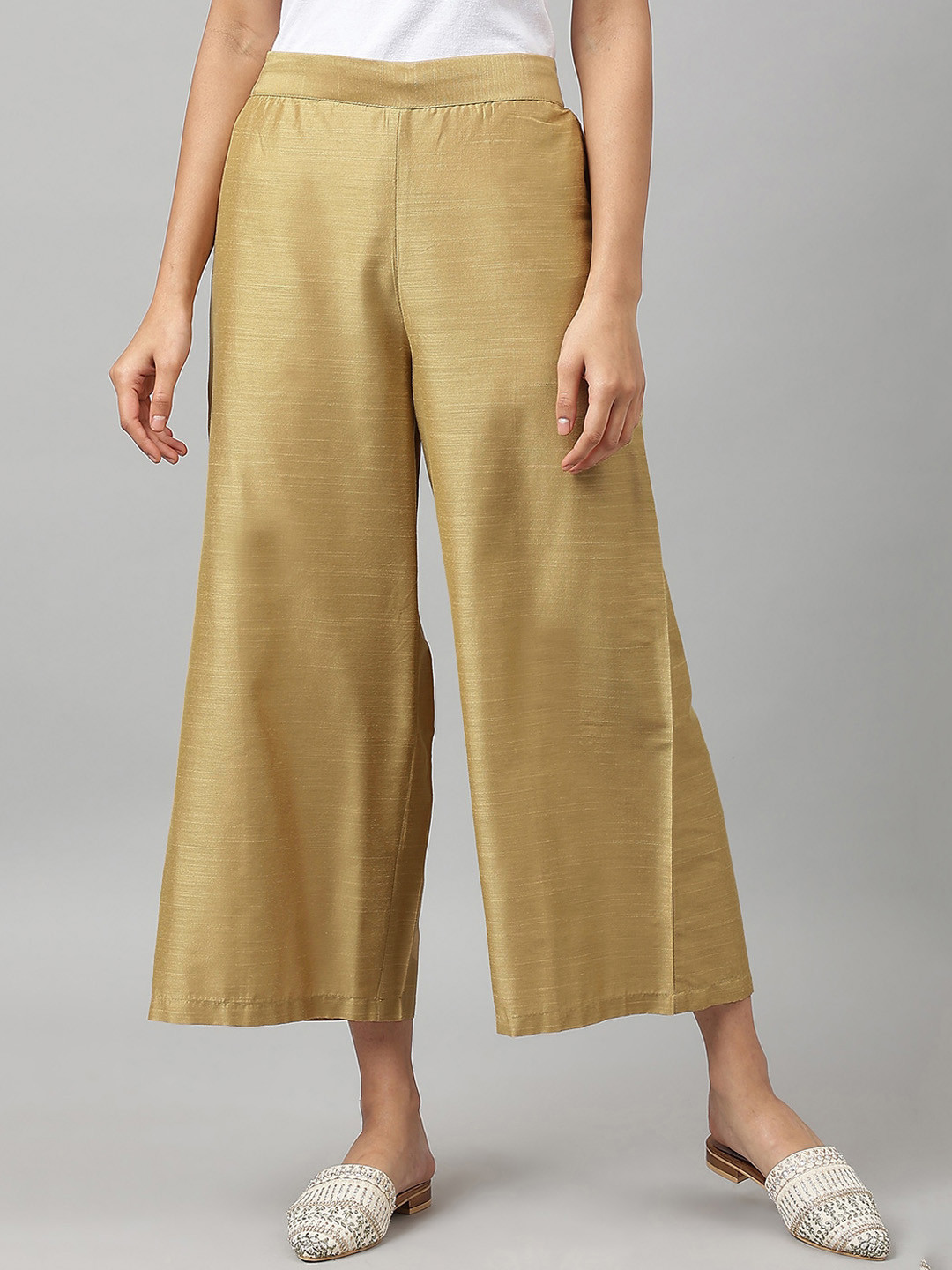 W Women Gold-Toned Comfort Cropped Parallel Regular Fit Trousers