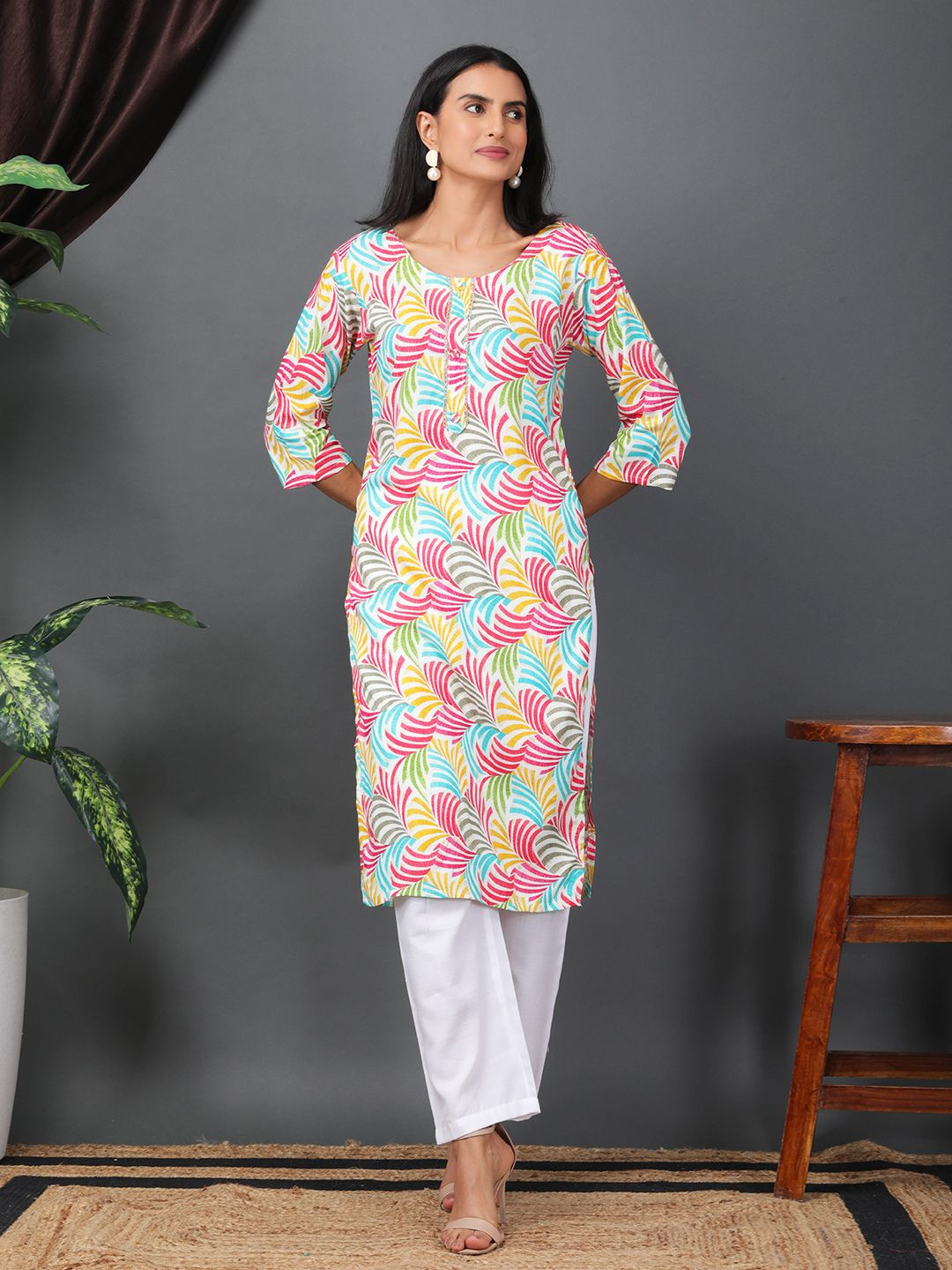 Sold For Style Floral Printed Pure Cotton Round Neck Straight Kurta